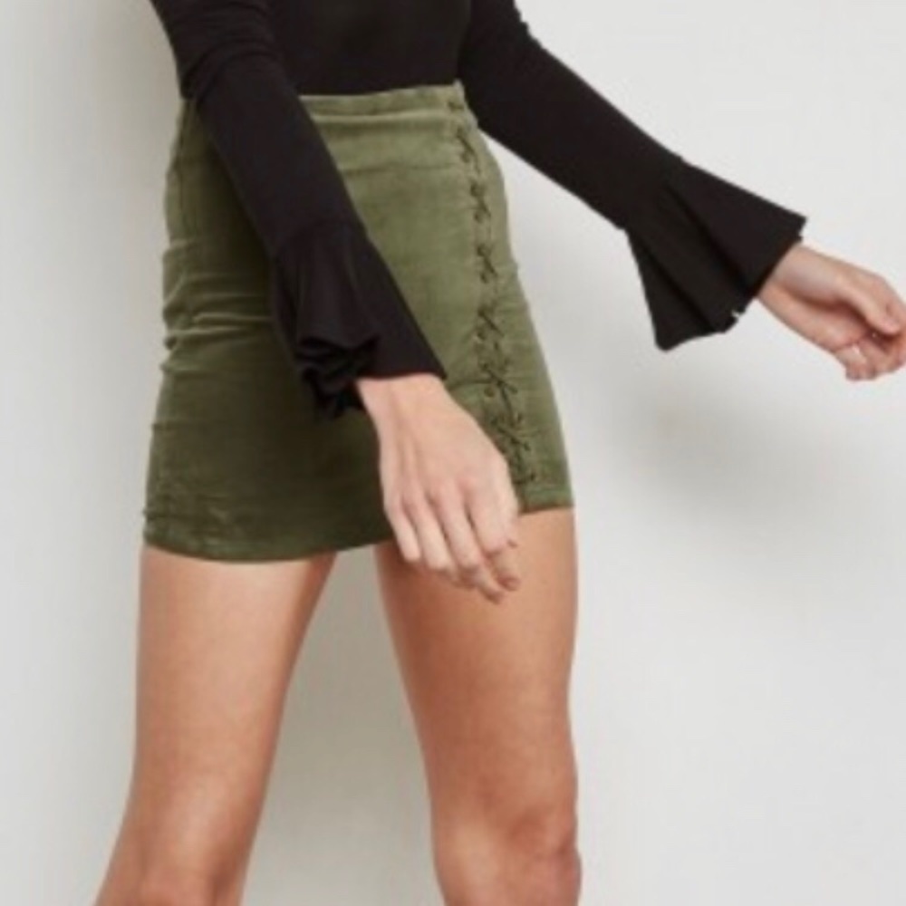 Forever 21 skirt